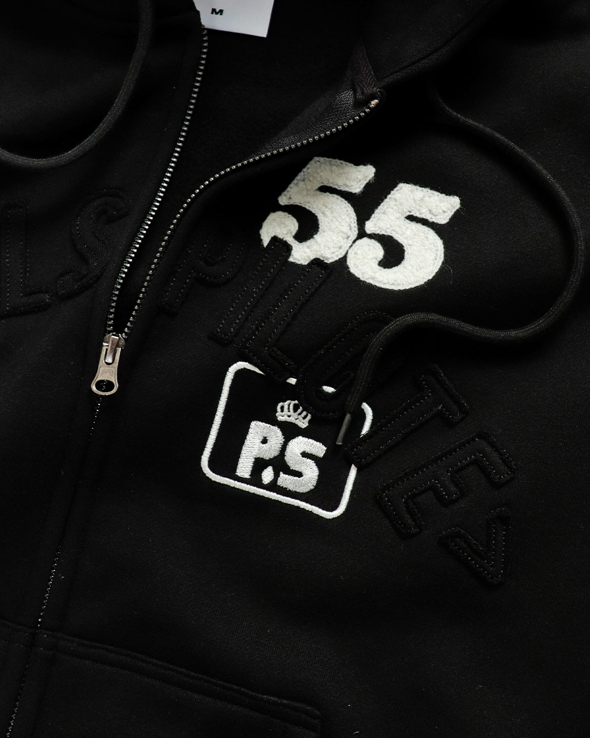 CROWN ZIP HOOD BLACK