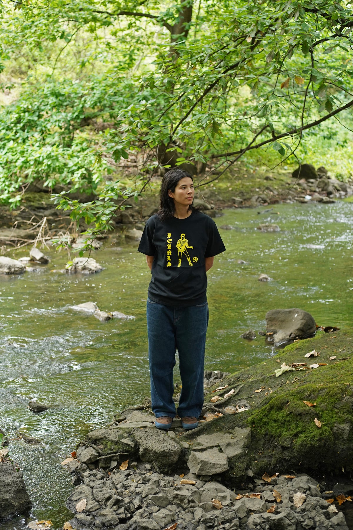 SOCCER TEE BLACK